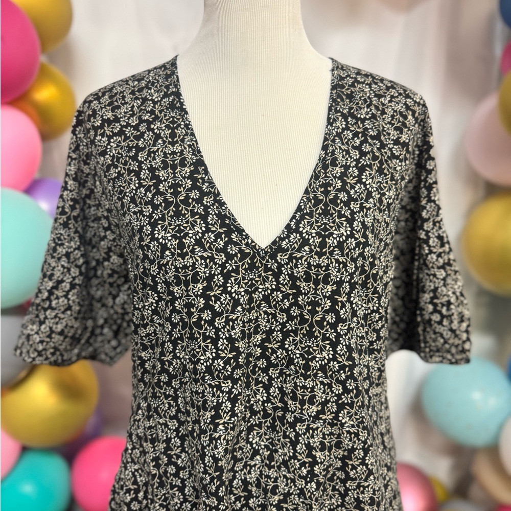 Universal Thread Black Floral V‎ Neck Dress Womens Large Short Sleeve NWT - Picture 4 of 6